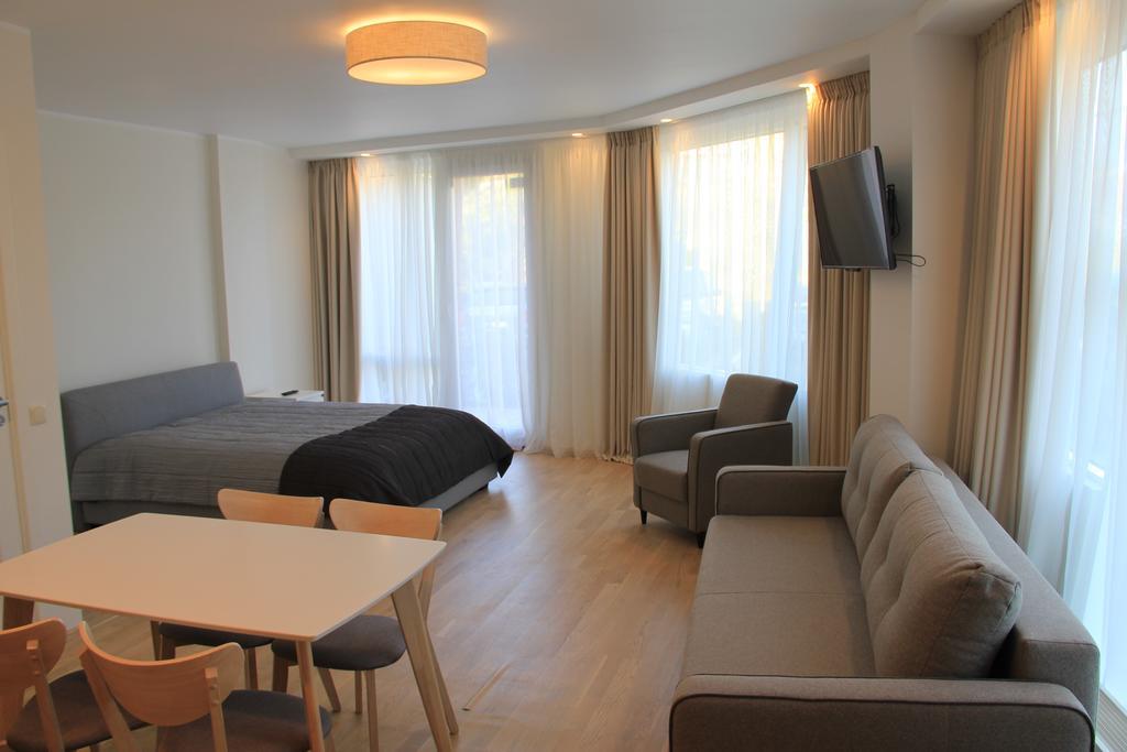 Baltic Apartments Premium Паланга Екстериор снимка
